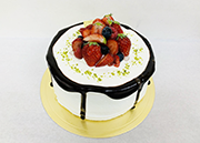 パティシェ・ル・ショージの「チョコバナナシフォン」 【ショージのデコレーションケーキ】チョコバナナシフォン